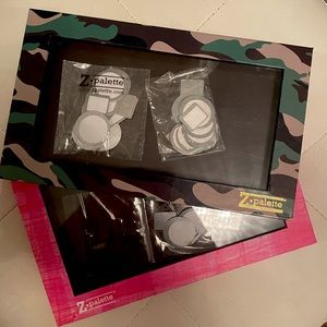 Bundle of Large Z Palettes Camo & ULTA Pink LIKE NEW